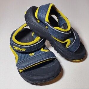 Teva Toddler Psyclone Sandler Size 4/5